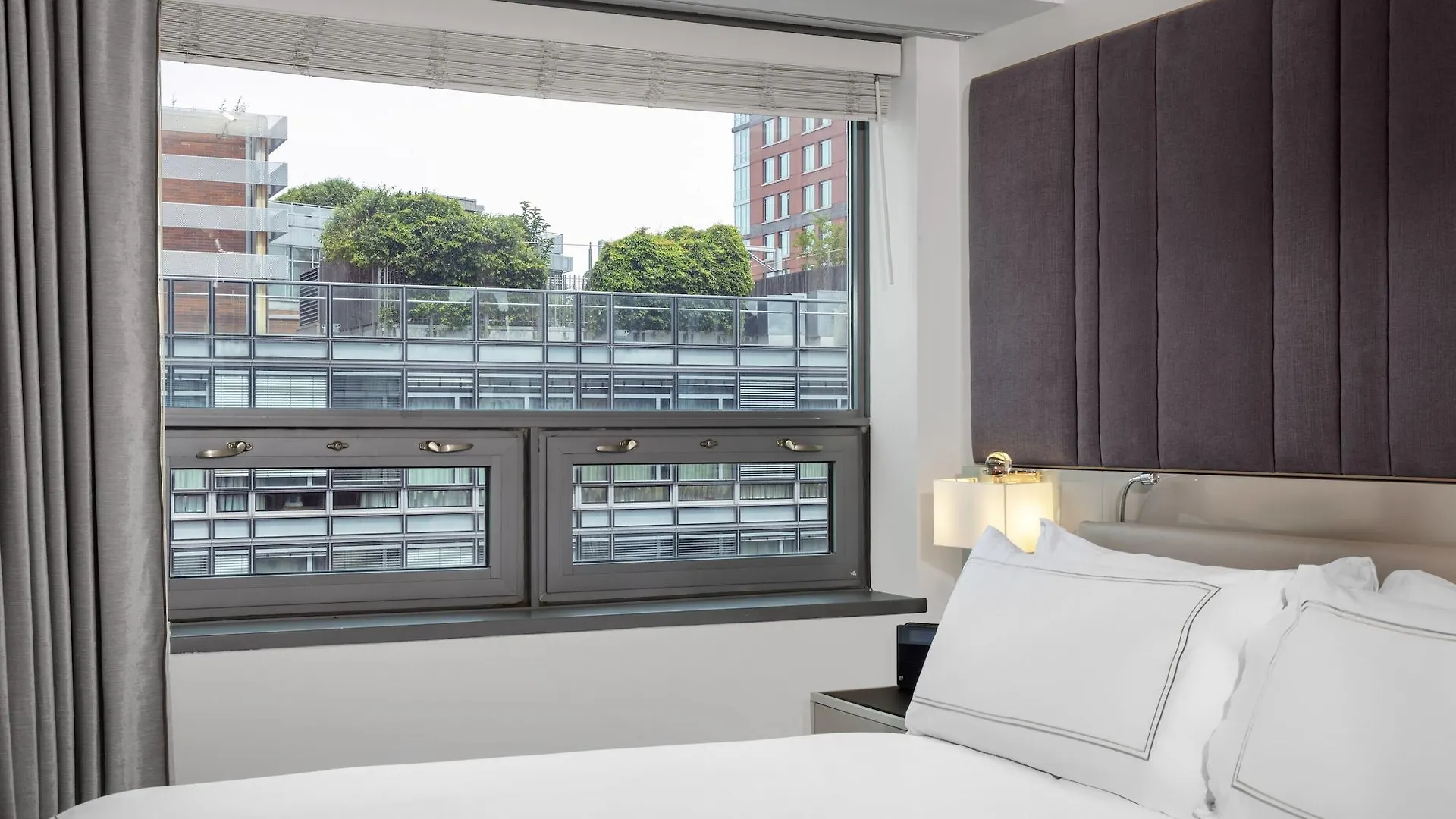 Conrad New York Downtown Hotel