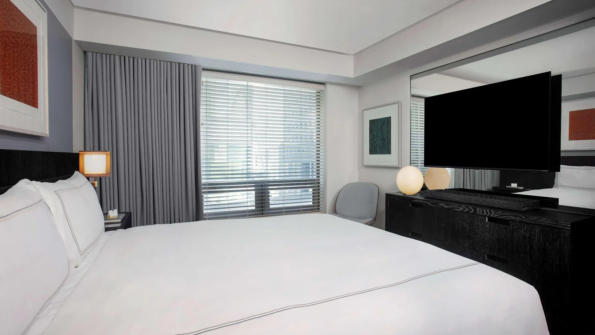 Conrad New York Downtown Hotel