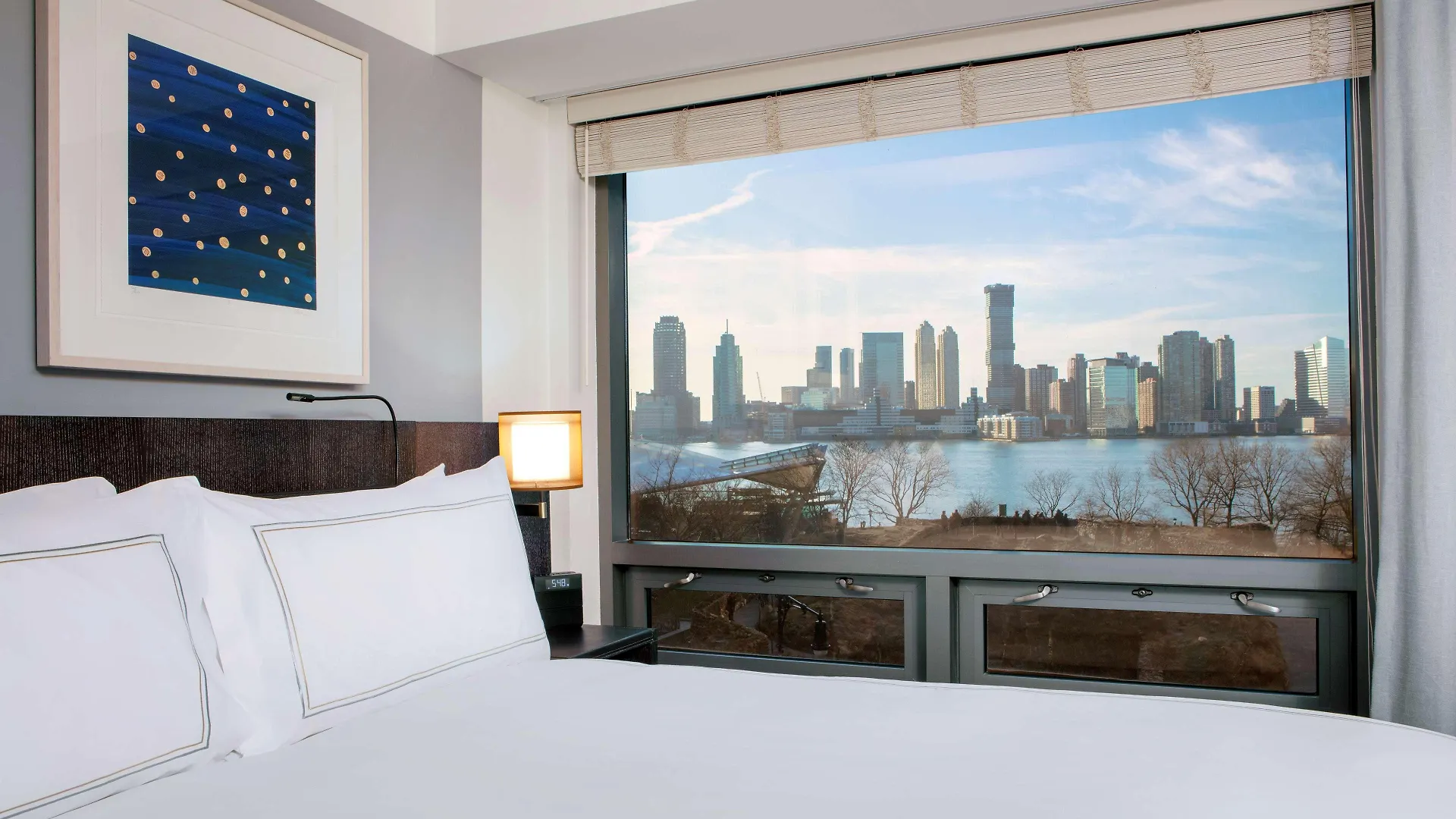מלון Conrad New York Downtown