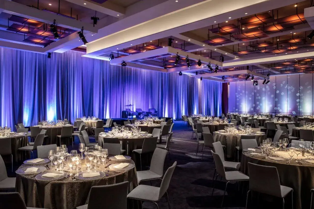 Conrad New York Downtown Hotel